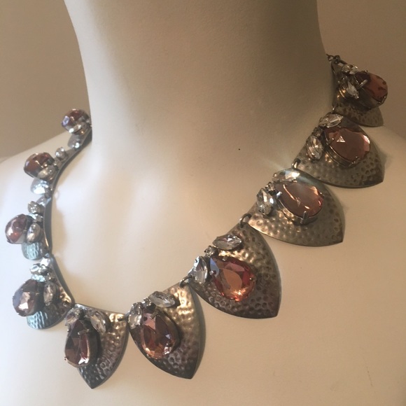 Statement Necklace Vintage Style - Picture 2 of 7